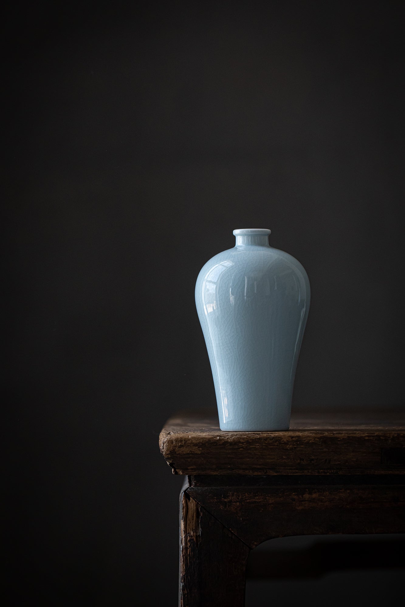 Porcelain Vase: Yuhuchun (玉壶春) Vase & Mei-ping (梅瓶)