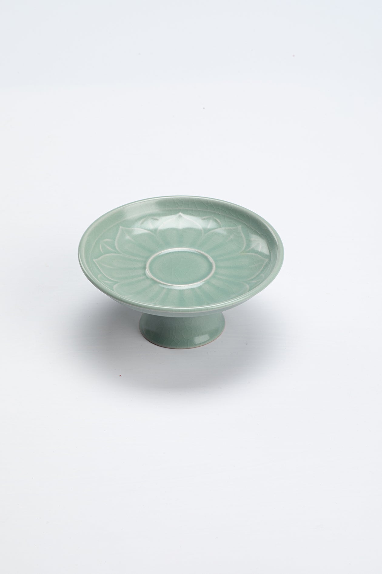 High-footed Plate
